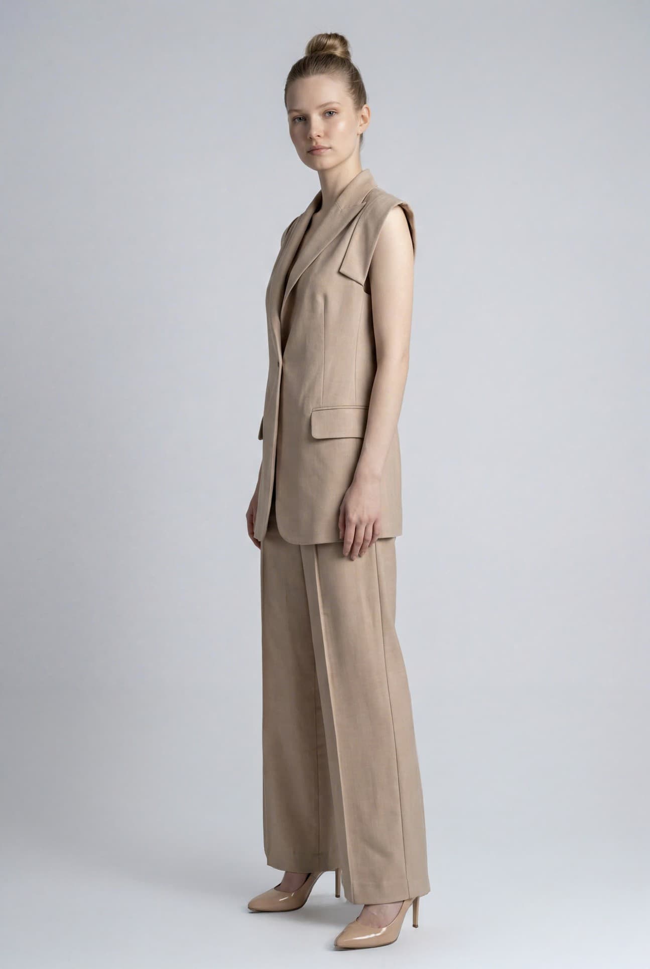 DUNE SUIT